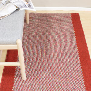 Port punainen käytävämatto leveys 80cm