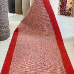 Port punainen käytävämatto leveys 80cm rulla