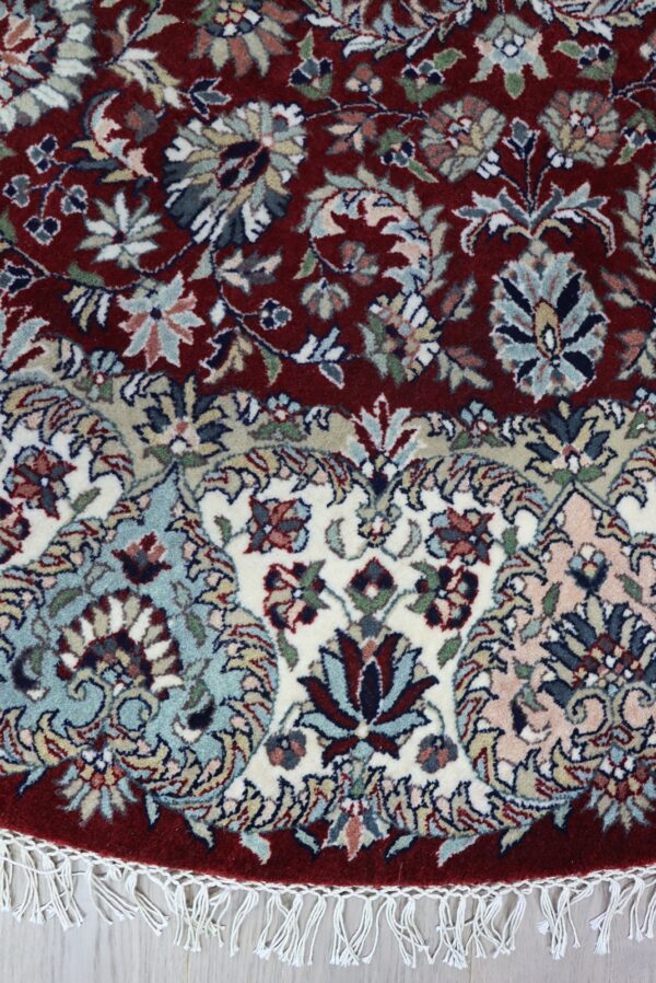 Kashan 105 182x183cm - Image 2
